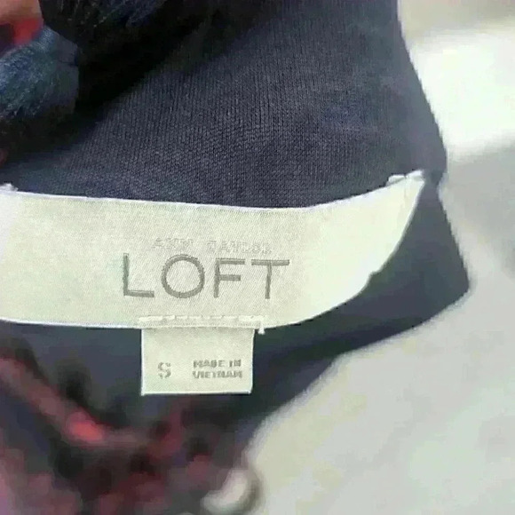 LOFT  Red and Black Floral Maxi Dress - size small - Picture 6 of 7